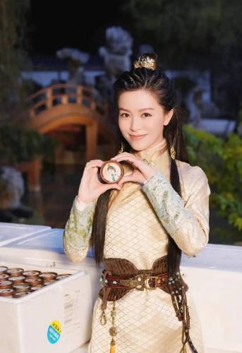 倚天屠龙记之阴阳圣火令(李连杰张无忌第二部)插图19