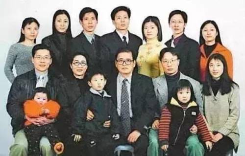 世界征服者2中文无限银行(世界征服者2游戏亮点)插图5