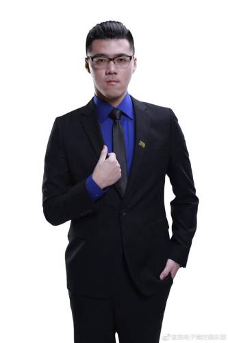 英雄联盟皇族战队成员介绍(s4皇族队员)插图2