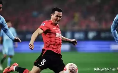 中超最佳阵容鲁能篮球(鲁能球员全部名单)插图2