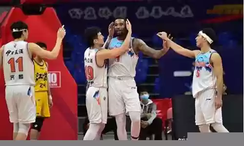 阿的江阵容搭配插图