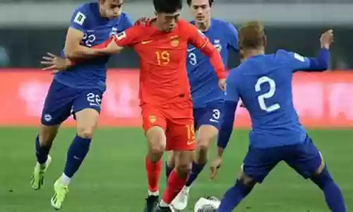 中国对阵泰国阵容对比插图