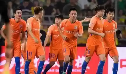 04鲁能阵容插图1