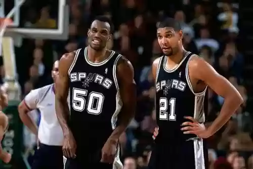 nba双塔阵容插图1