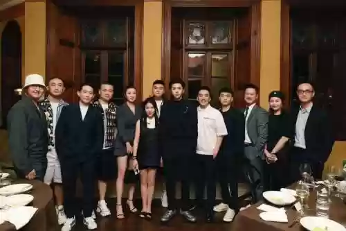 prada晚宴阵容插图