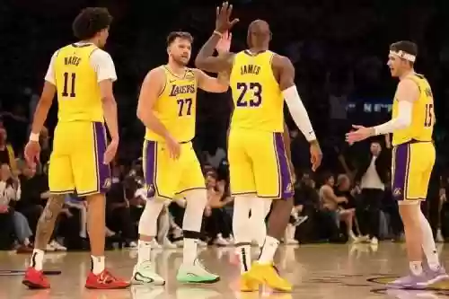 nba囧阵容插图1