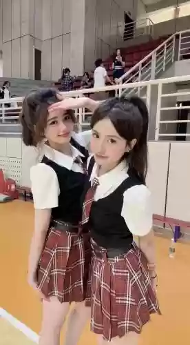 校花最强阵容插图